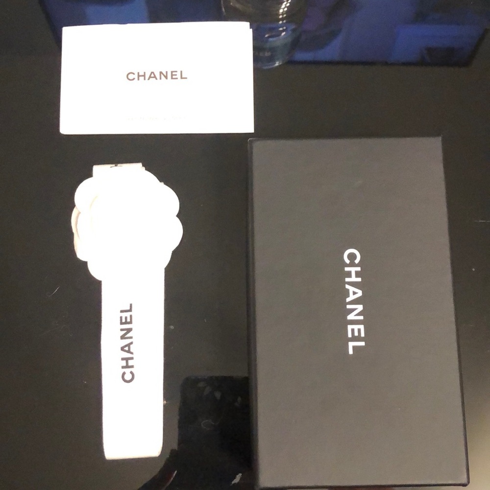 Chanel Wallet Box